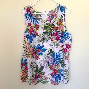 NWT Print Sleeveless Blouse